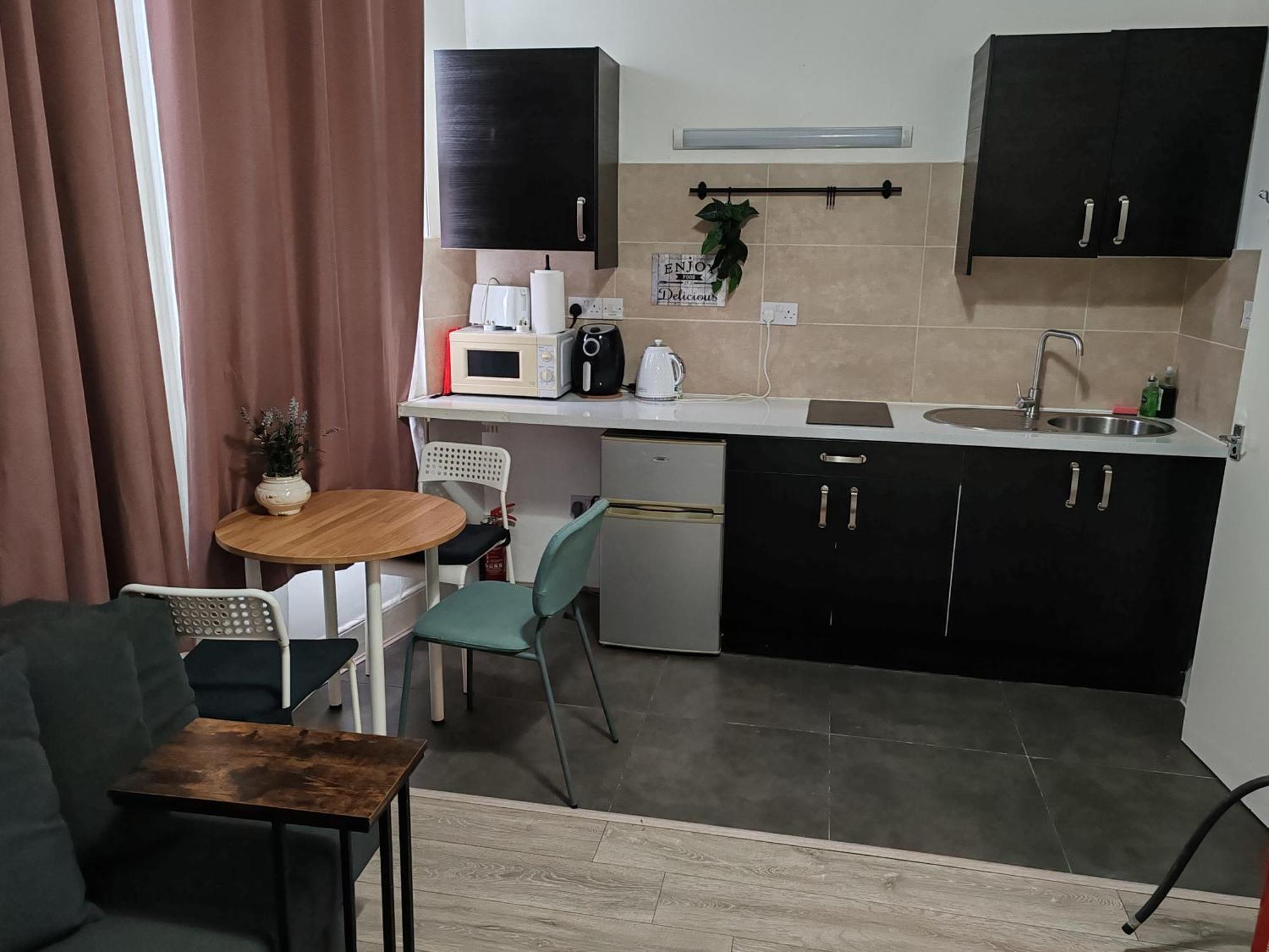 Kilburn High Road Studio Apartments Λονδίνο Εξωτερικό φωτογραφία