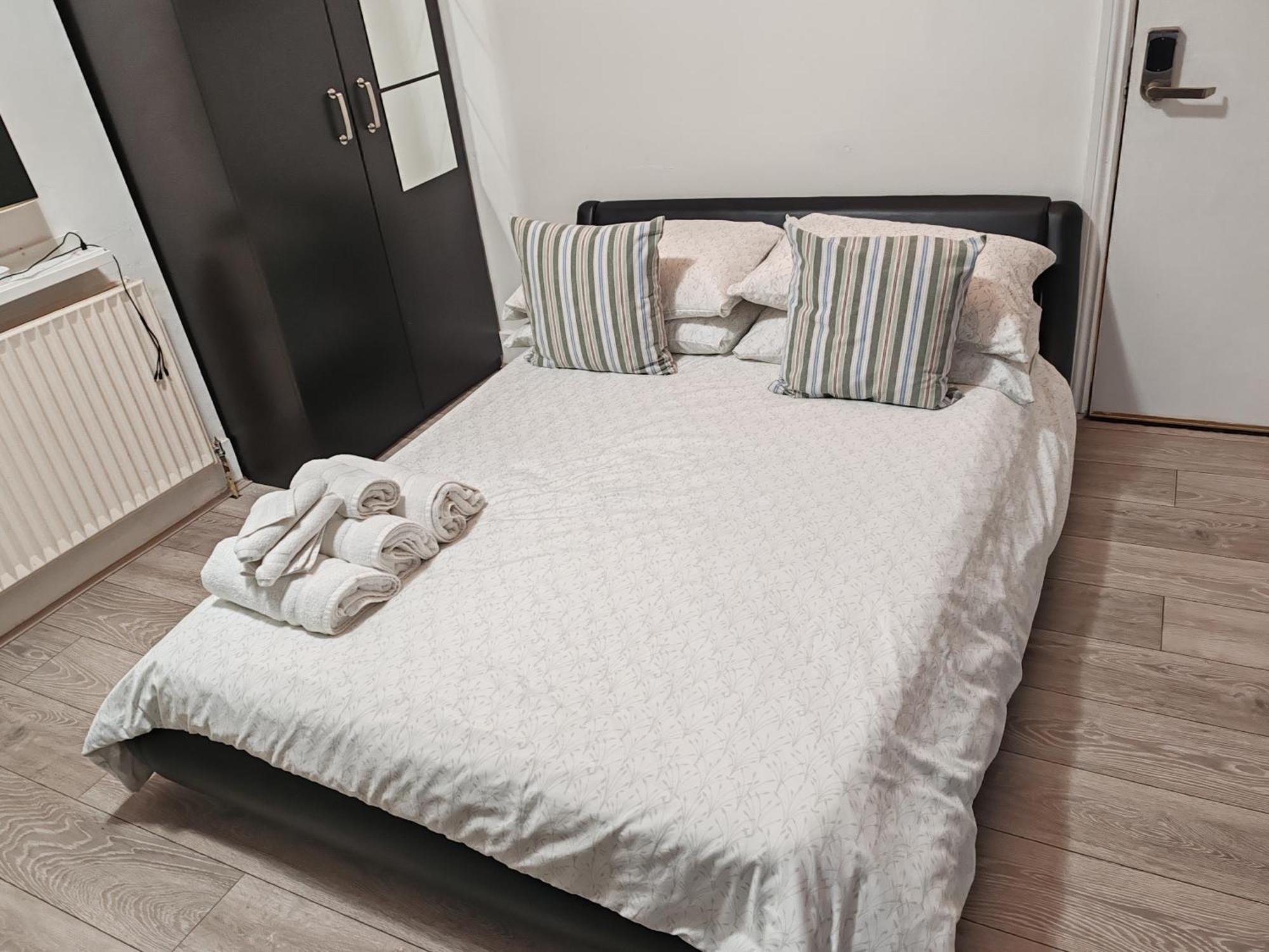Kilburn High Road Studio Apartments Λονδίνο Εξωτερικό φωτογραφία