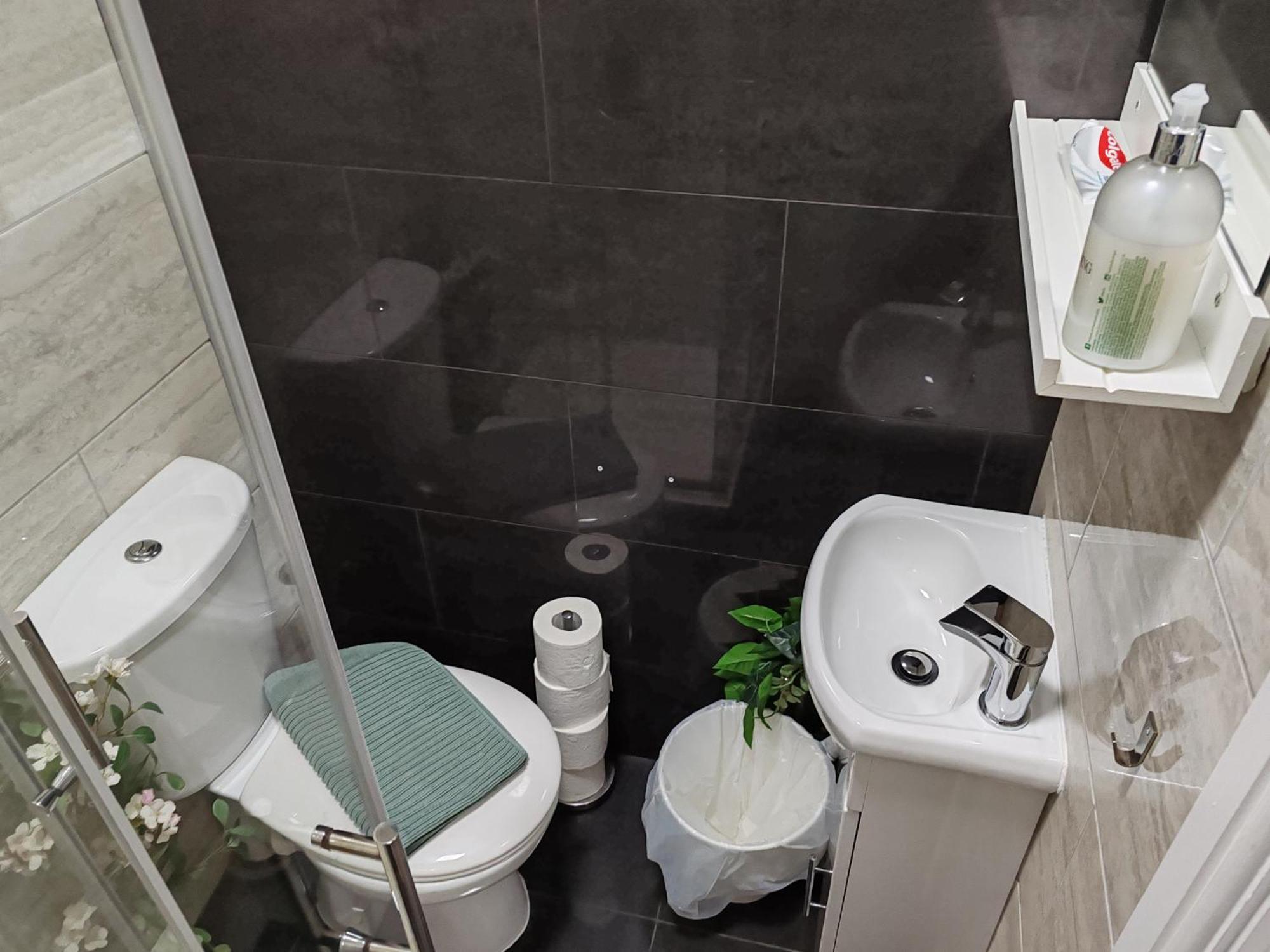 Kilburn High Road Studio Apartments Λονδίνο Εξωτερικό φωτογραφία