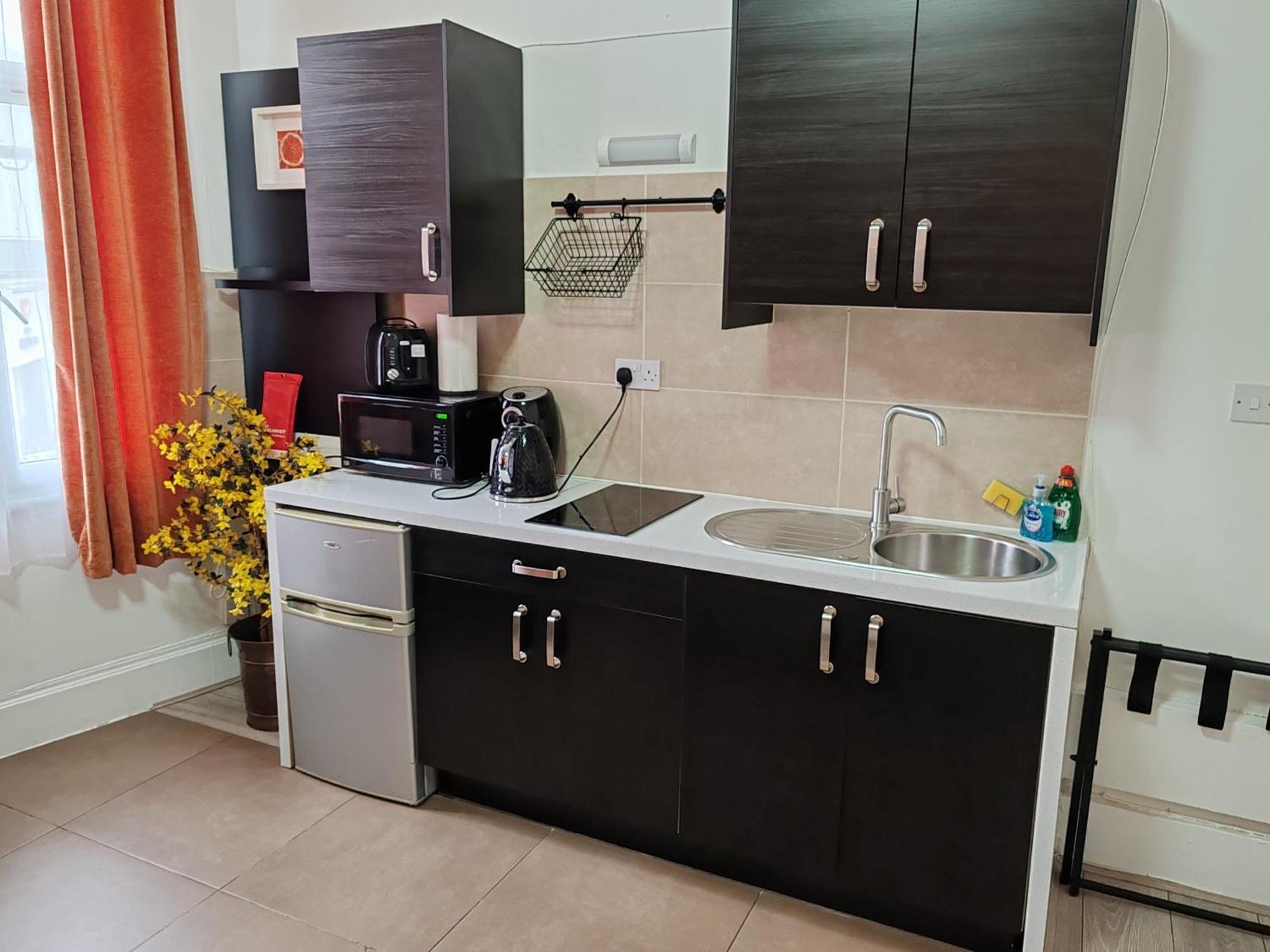 Kilburn High Road Studio Apartments Λονδίνο Εξωτερικό φωτογραφία